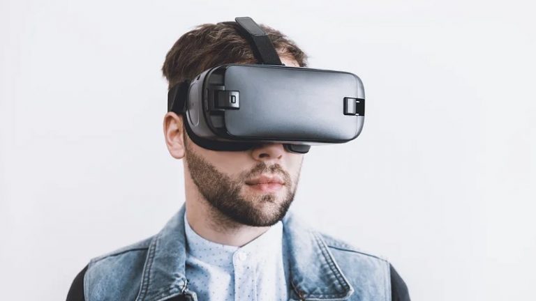 Virtual Victors: Empowering Athletes through VR Technology