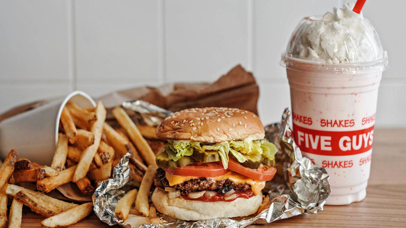 Does Five Guys Take Apple Pay In  2022