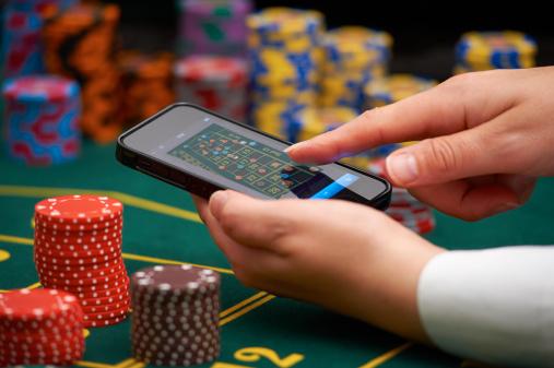 Crypto, VR, and AI: The Tech Trends Shaping Online Casinos
