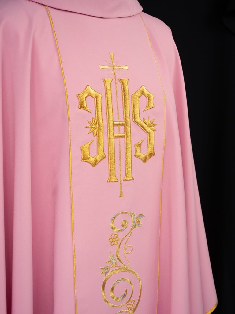 Liturgical Vestments for Grand Occasions: Meeting Needs