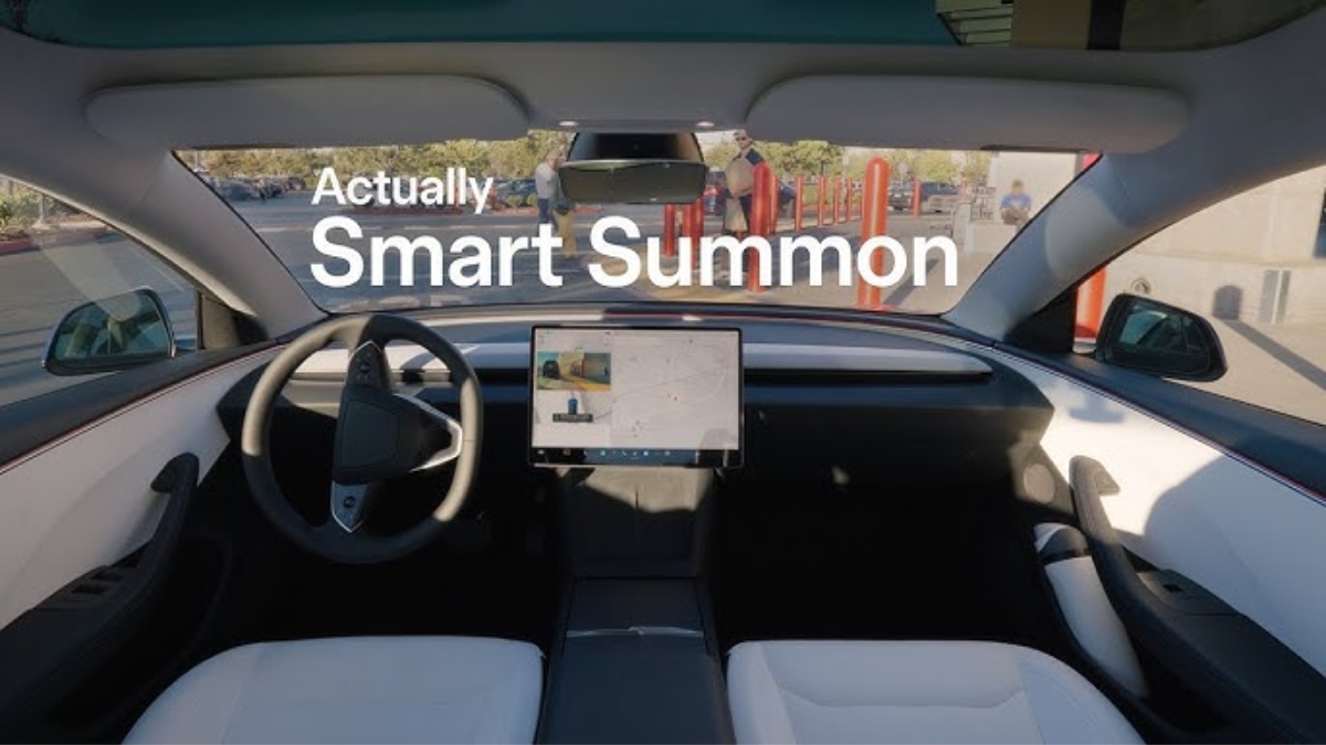 Tesla's "Actually Smart Summon" Is Under Investigation by the NHTSA