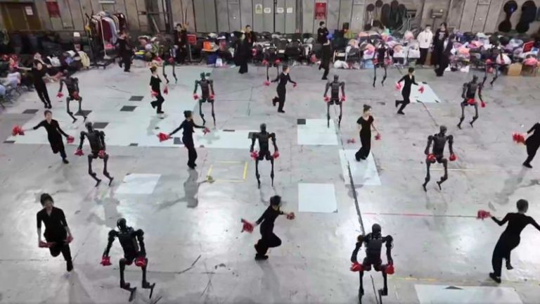 Following DeepSeek’s Reveal, China Captivates the Internet with Viral Dance of Humanoid Robots