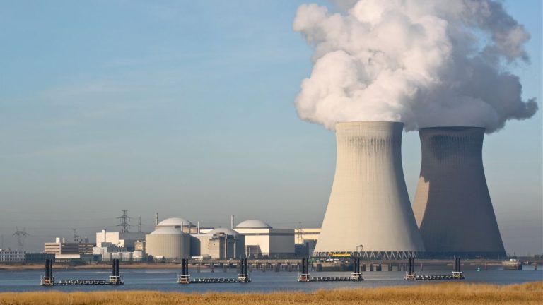 Supercomputer Frontier Trains AI for Nuclear Reactors
