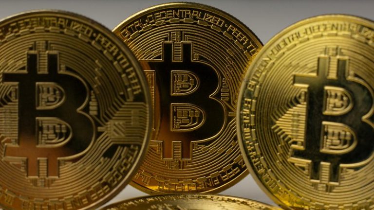 Bitcoin Investment Risks: Complete Guide 2026