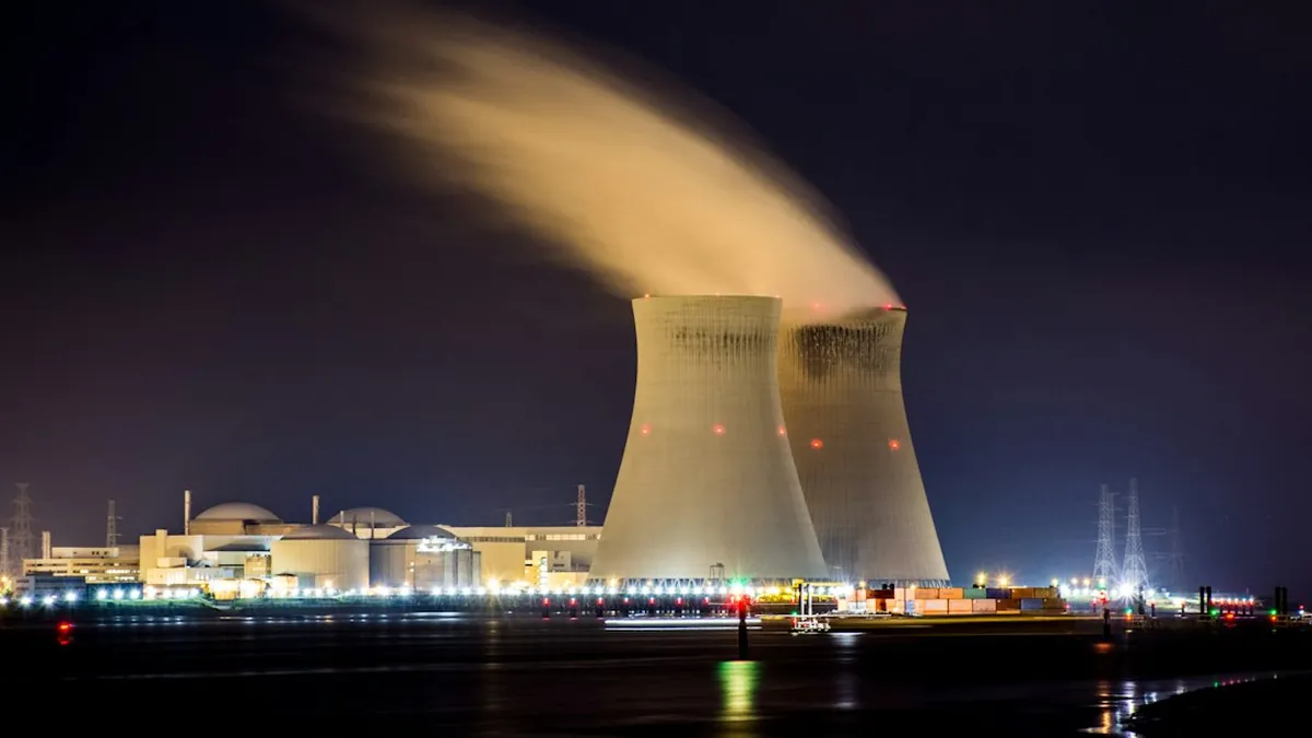 AI Nuclear Command: Risks & Dangers