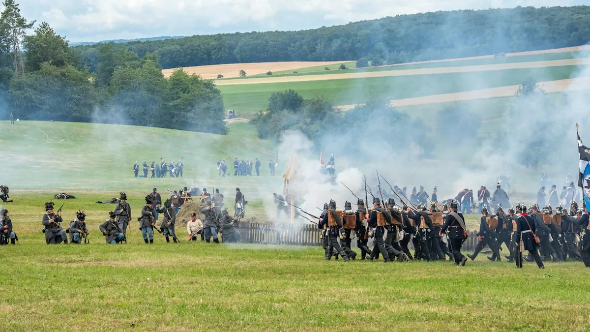 Battlefield Simulation Engines Driven by Reinforcement Learning