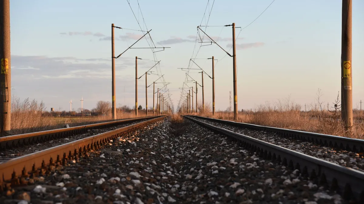 Distributed Energy Rail Network