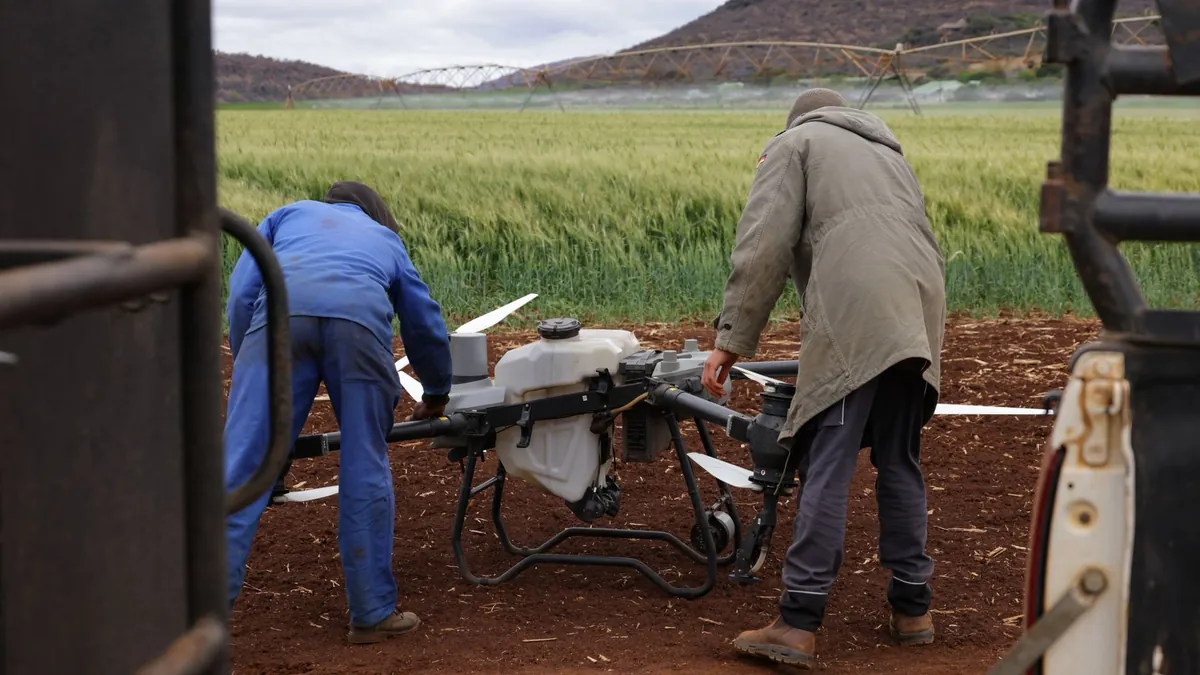 GridGuard Autonomous Patrol – Adaptive Landing Sensors for Variable Conductor Diameters with Continuous Trickle