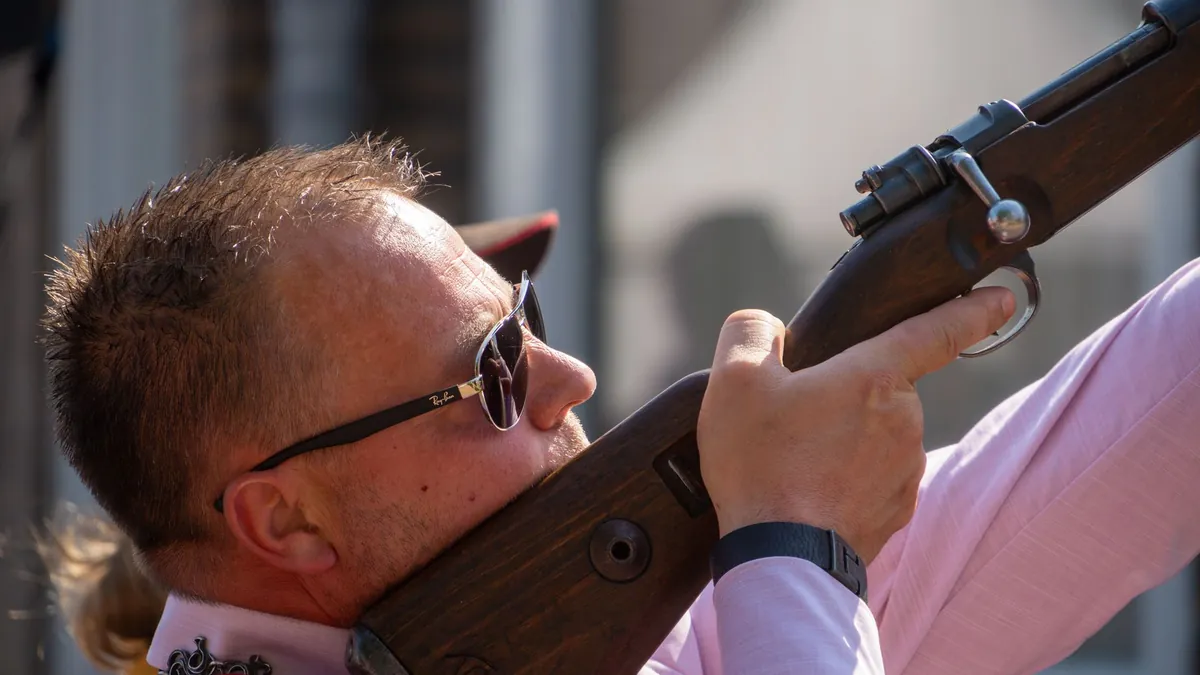 Heckler & Koch PSG90 – German