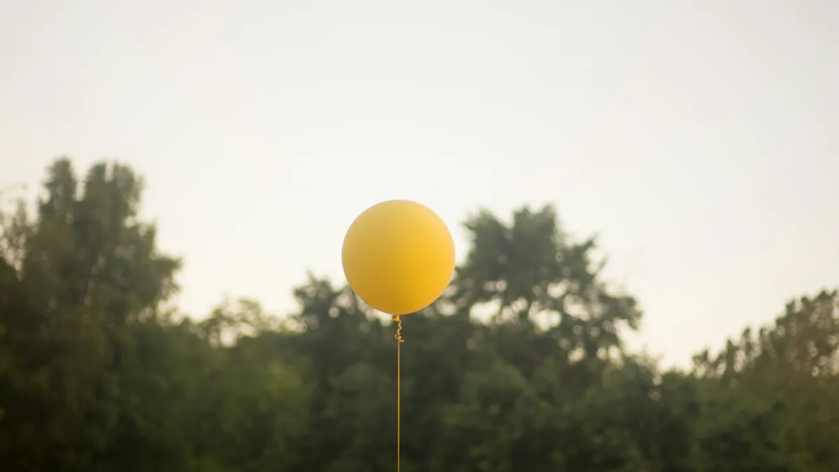 High-Altitude Spy Balloons with SAR Payloads Explained