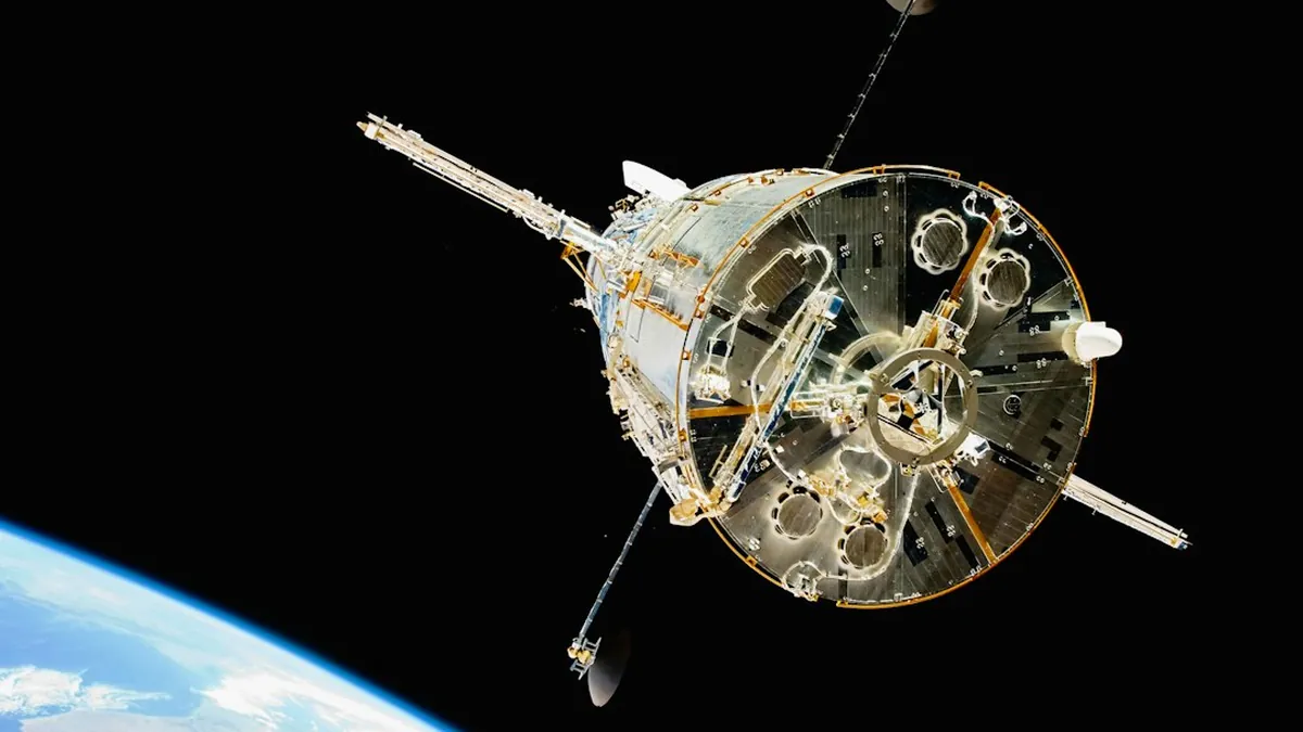 Interstellar Ramjet Designs Collecting Interstellar Medium as Fuel