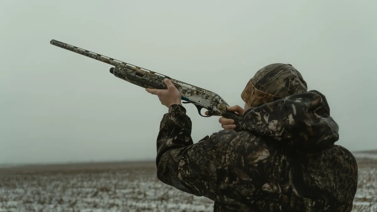Remington 870 Express Magnum with Drone