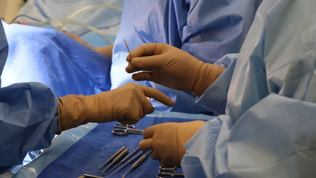 Surgeon Scalpel – Custom
