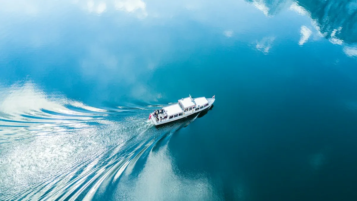 Why Drone Boats Are Hunting Modern Warships